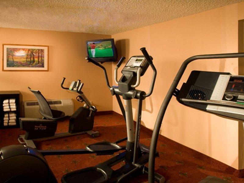 Ramada By Wyndham Albuquerque East Hotel Buitenkant foto